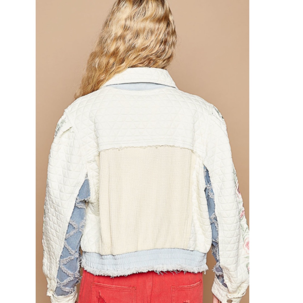 POL Quilted Patchwork Jacket in Cream with Blue and Pink Floral Accents - Picture 3 of 3